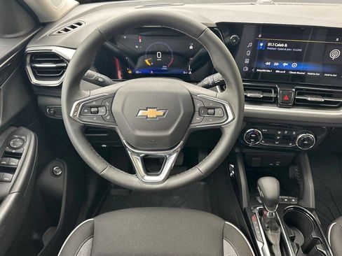 New 2026 Chevrolet TrailBlazer LT w/ Convenience Package image 15
