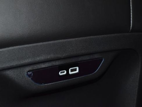 New 2026 Chrysler Pacifica Select FWD image 29