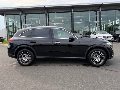 Used 2026 Mercedes-Benz GLC 300 4MATIC image 8