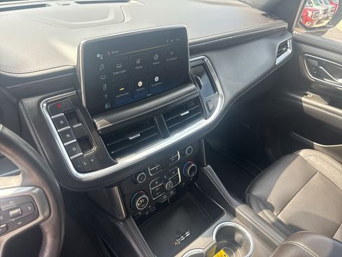 Certified 2022 Chevrolet Tahoe LT w/ Luxury Package AWD/4WD image 21