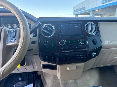 Used 2010 Ford F250 Lariat AWD/4WD image 19