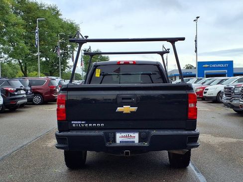 Used 2016 Chevrolet Silverado 1500 Custom w/ Custom Convenience Package AWD/4WD image 5