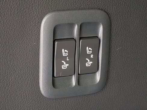 New 2026 Lexus TX 500h AWD image 34