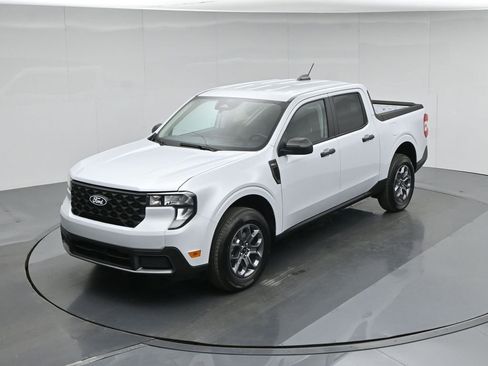 Used 2026 Ford Maverick XLT FWD image 37