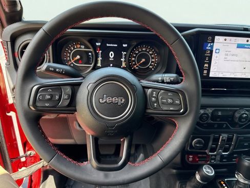 Certified 2024 Jeep Gladiator Rubicon image 13