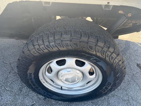 Used 2018 Ford F150 XL w/ Equipment Group 101A Mid image 11