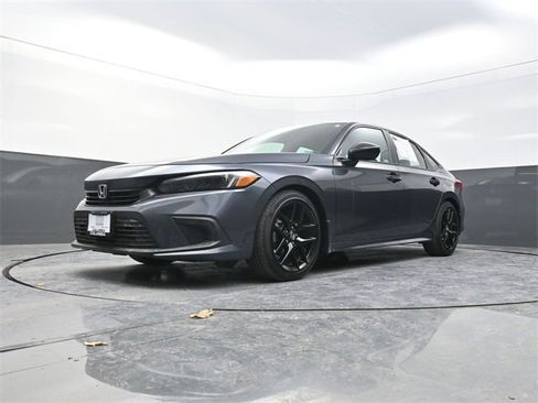 Used 2024 Honda Civic Sport image 19