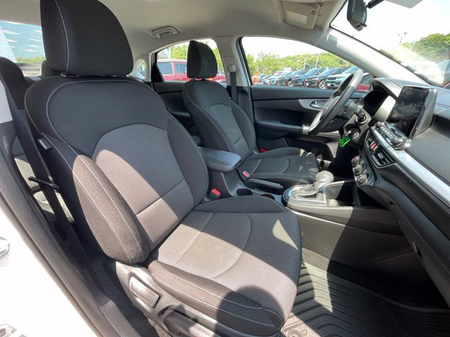 Used 2023 Kia Forte LXS FWD image 27