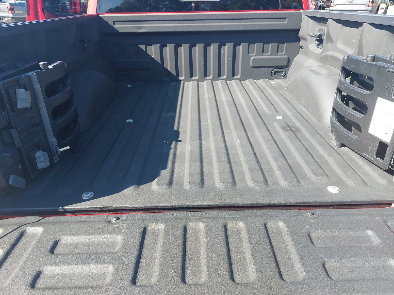 Used 2018 Ford F150 Raptor w/ Equipment Group 802A Luxury AWD/4WD image 12