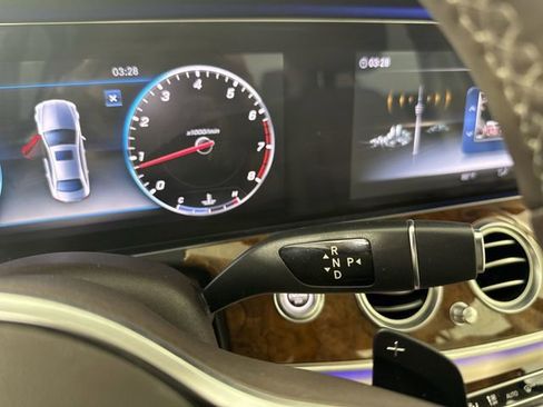 Used 2020 Mercedes-Benz E 350 4MATIC Sedan image 17