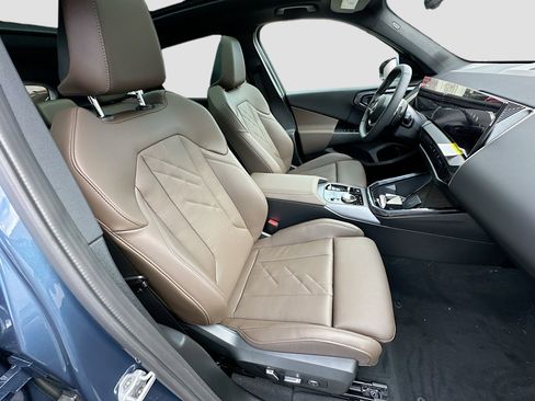 New 2025 BMW X3 xDrive30i w/ Convenience Package image 23