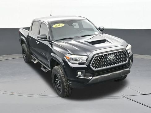 Used 2019 Toyota Tacoma TRD Sport w/ Technology Package AWD/4WD image 62