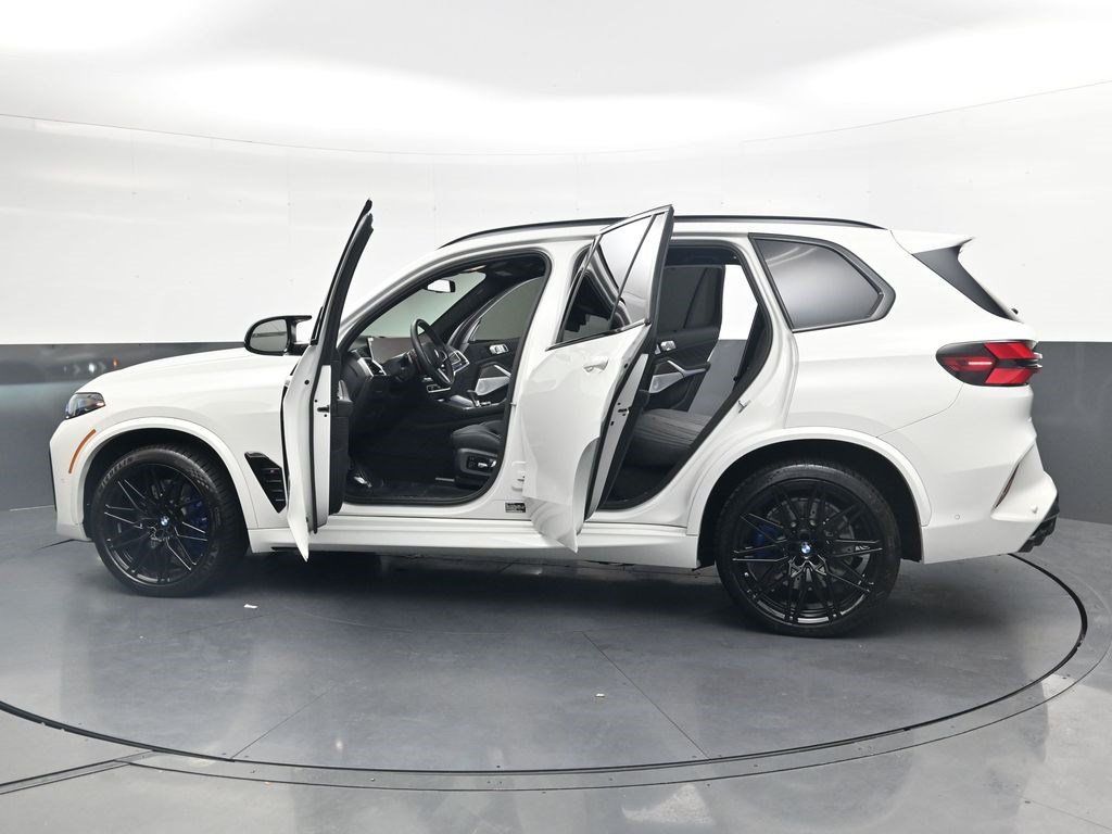 Used 2025 BMW X5 M Competition w/ Executive Package AWD/4WD image 40