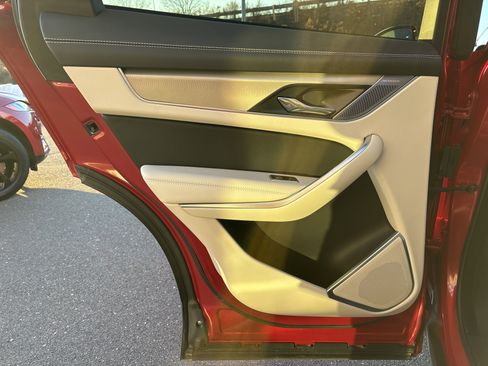 Certified 2026 Jaguar F-PACE R-Dynamic S image 17