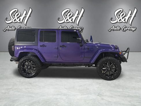 Used 2016 Jeep Wrangler Unlimited Sahara AWD/4WD image 52