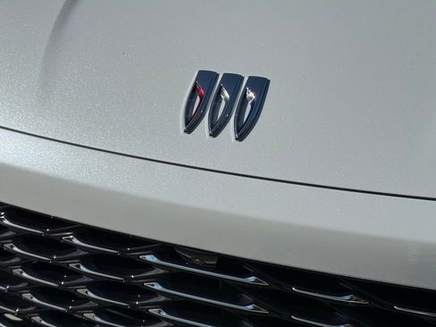 New 2026 Buick Enclave Avenir w/ Super Cruise Package image 7