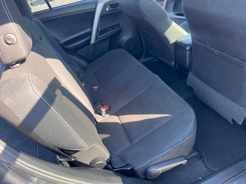 Used 2018 Toyota RAV4 Adventure image 17