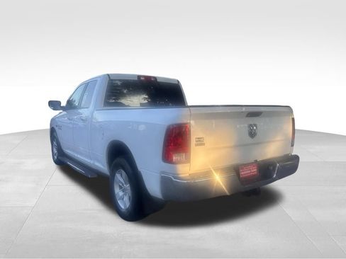 Used 2016 RAM 1500 Classic SLT RWD image 7