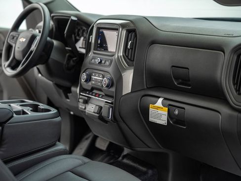New 2026 Chevrolet Silverado 1500 W/T AWD/4WD image 18