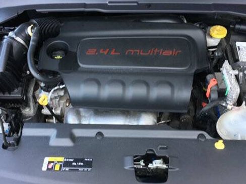 Used 2022 Jeep Compass Limited AWD/4WD image 27