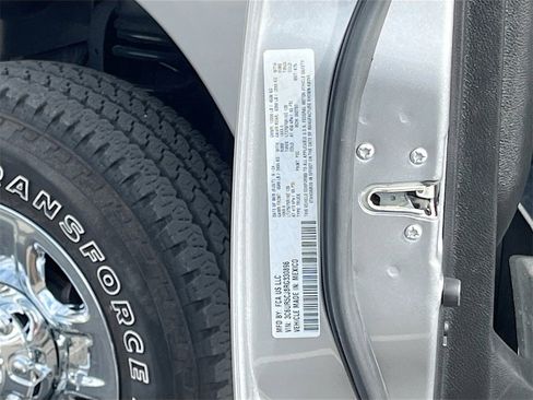 Certified 2024 RAM 2500 Tradesman w/ Chrome Appearance Group image 28