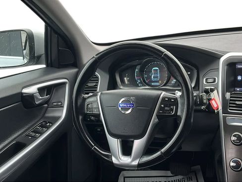 Used 2014 Volvo XC60 T6 image 27