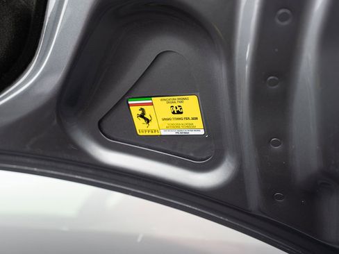 Certified 2022 Ferrari Roma image 28