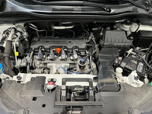 Used 2022 Honda HR-V EX image 9