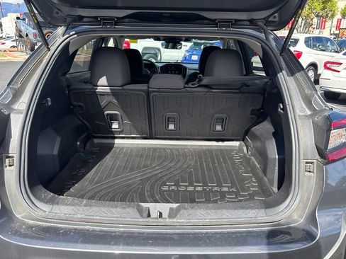 Used 2024 Subaru Crosstrek 2.0i Premium w/ Crosstrek Mirror Package AWD/4WD image 10