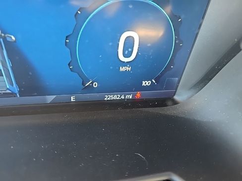 Used 2025 Ford F350 Platinum w/ Platinum Plus Package image 18