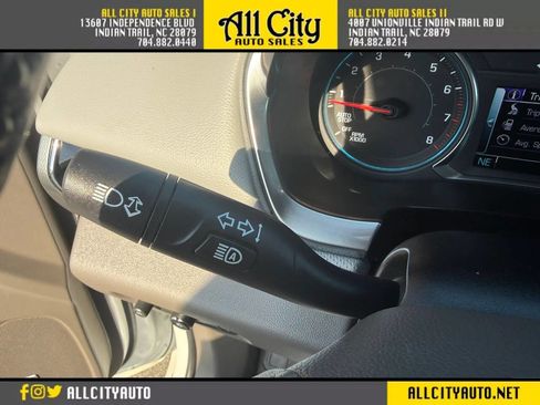 Used 2018 Chevrolet Traverse Premier AWD/4WD image 24