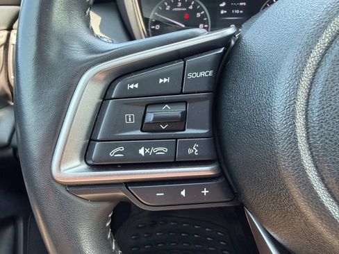 Used 2023 Subaru Outback Touring XT AWD/4WD image 37