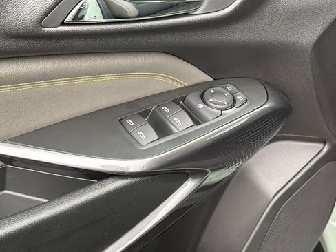 New 2026 Chevrolet Trax ACTIV w/ Driver Confidence Package image 22