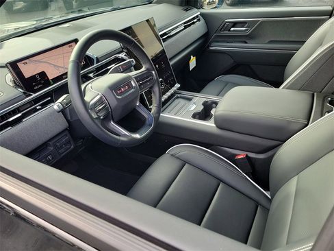 Used 2026 GMC Sierra EV Elevation image 10