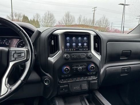 Used 2021 Chevrolet Silverado 2500 LTZ w/ LTZ Premium Package image 23