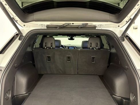 Certified 2021 Chevrolet Blazer RS w/ Driver Confidence II Package FWD image 46