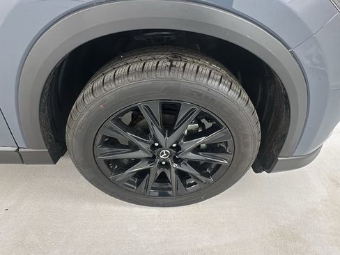 Used 2025 MAZDA CX-5 Carbon Edition image 9