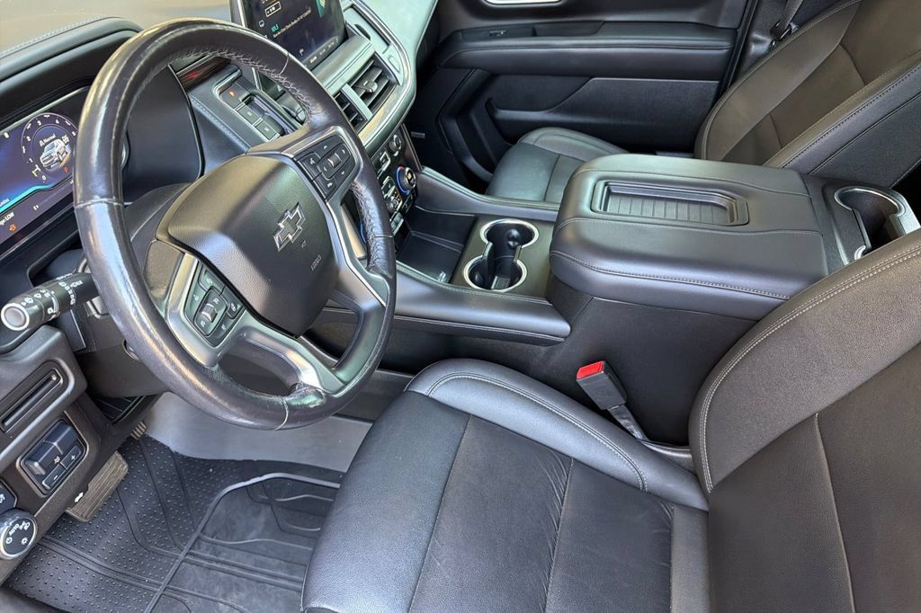 Used 2022 Chevrolet Tahoe Z71 w/ Off-Road Capability Package AWD/4WD image 8