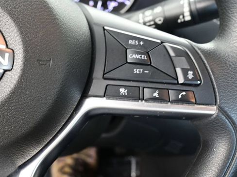 Used 2024 Nissan Sentra SV FWD image 37