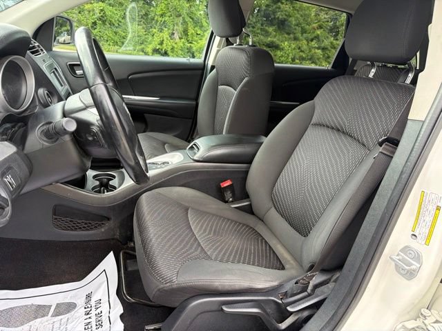 Used 2018 Dodge Journey SE w/ Popular Equipment Group FWD image 19