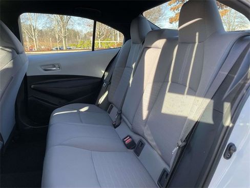 Certified 2024 Toyota Corolla SE image 16