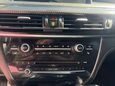 Used 2017 BMW X5 M image 20