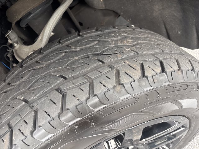 Used 2022 Chevrolet Silverado 1500 Custom Trail Boss AWD/4WD image 10