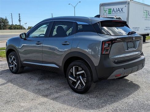 New 2026 Nissan Kicks SV w/ Illumination Package image 8