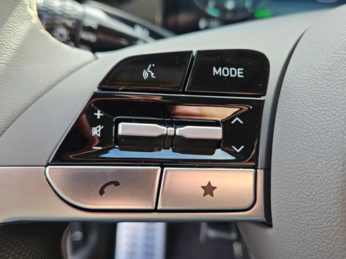 New 2026 Hyundai Elantra Sport FWD image 24