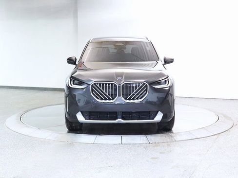 Used 2025 BMW X3 xDrive30i w/ Premium Package image 4