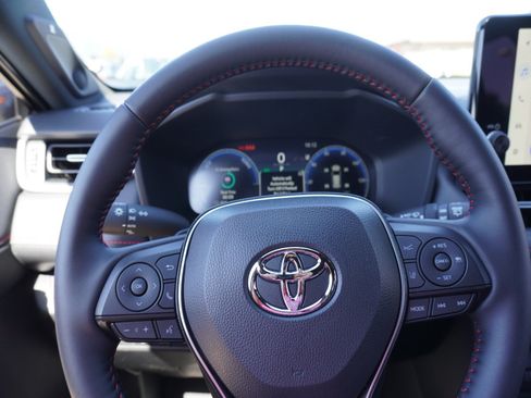 Used 2025 Toyota RAV4 XSE w/ Weather Package AWD/4WD image 24
