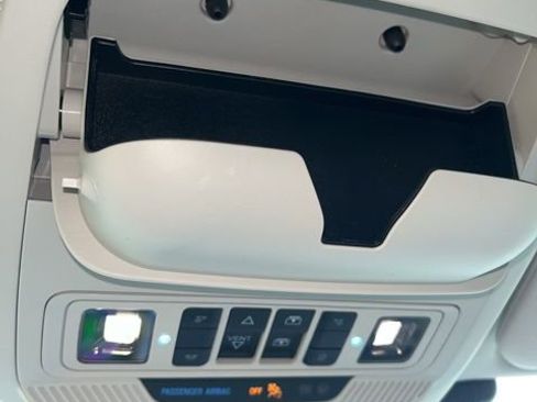 Used 2025 Ford Explorer Platinum w/ Ultimate Package image 20