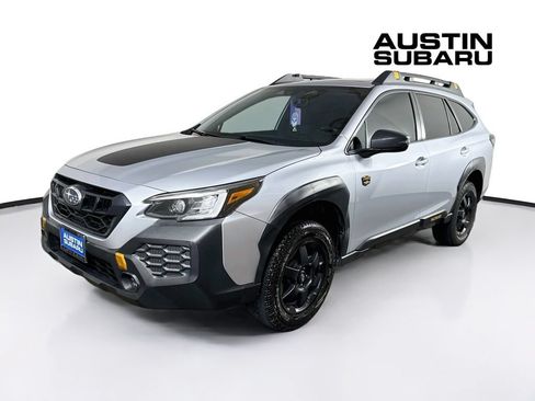 Used 2024 Subaru Outback Wilderness AWD/4WD image 3