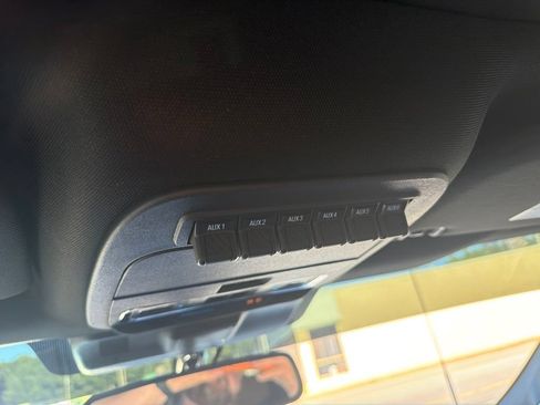 Used 2024 Ford F250 Platinum AWD/4WD image 37
